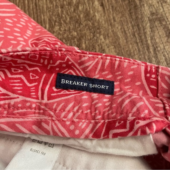 Vineyard Vines Men's Breaker Shorts Salmon Fish Print Size 32 - Picture 4 of 4